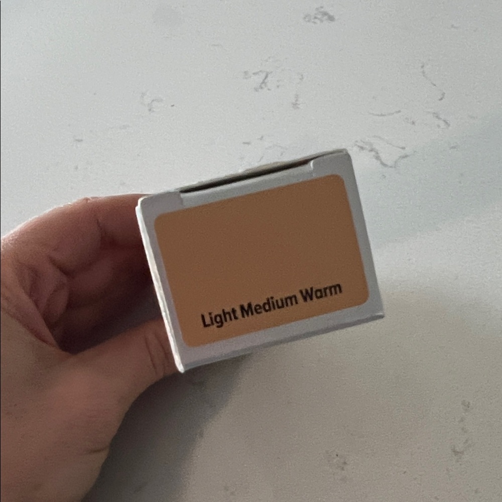 IT Cosmetics CC+ Cream with SPF 50+ in Silver Box - Picture 2 of 3